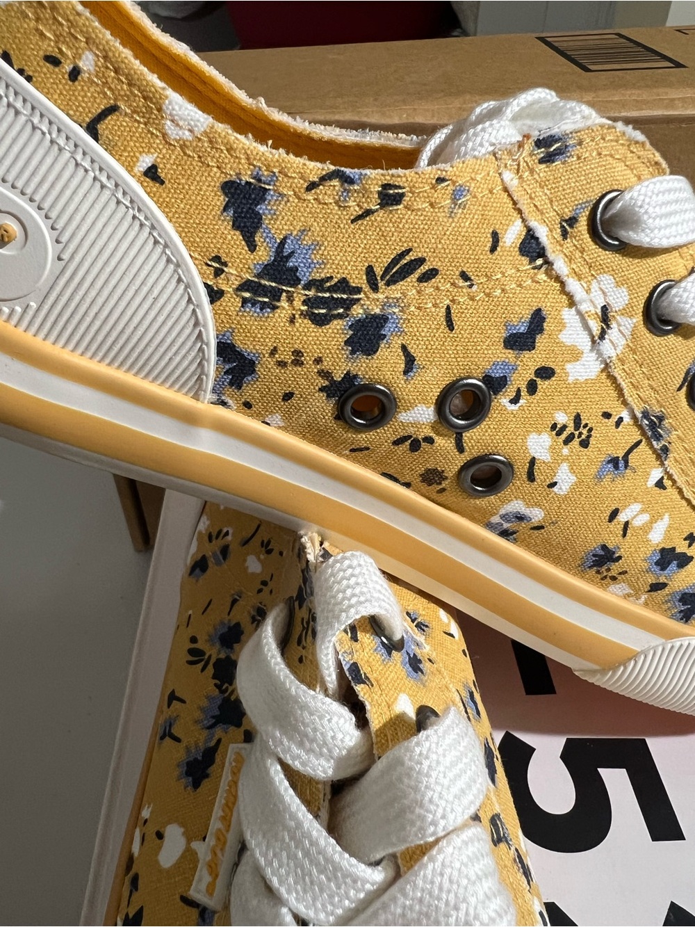Rocket Dog Yellow Floral Canvas Sneakers with White Laces - Picture 5 of 9